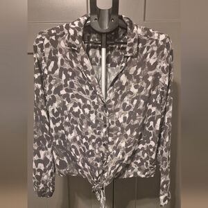 Cloth & Stone by Anthropologie Tie-Front BlouseWomen’s (M)